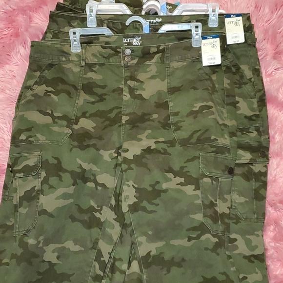 TERRA AND SKY SKINNY MID-RISE CARGO SKINNY - Picture 2 of 8